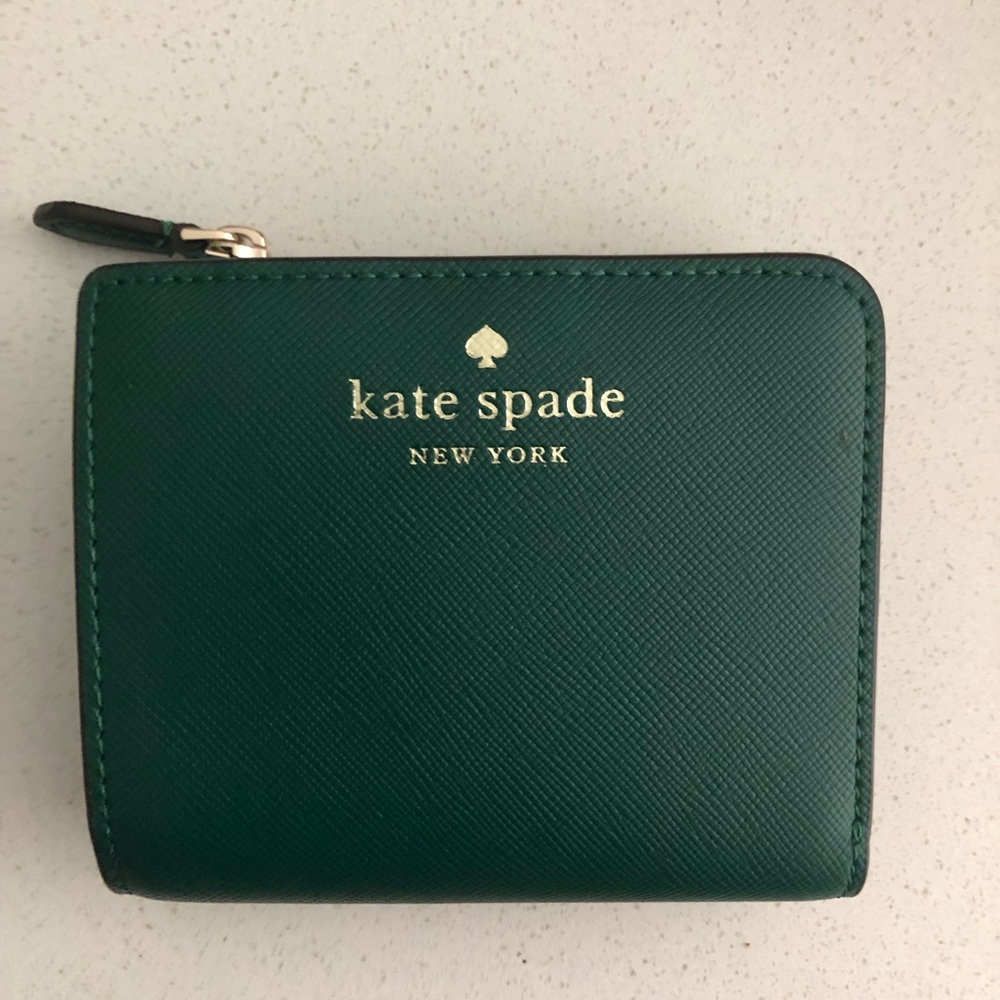 Kate Spade Cameron L-zip Bifold Green Wallet